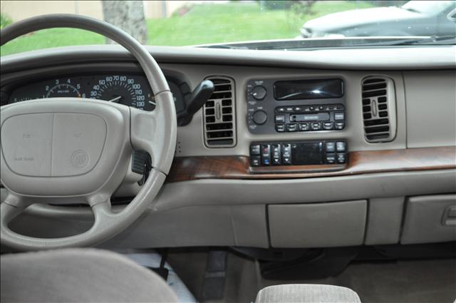 1999 Buick Park Avenue Unknown