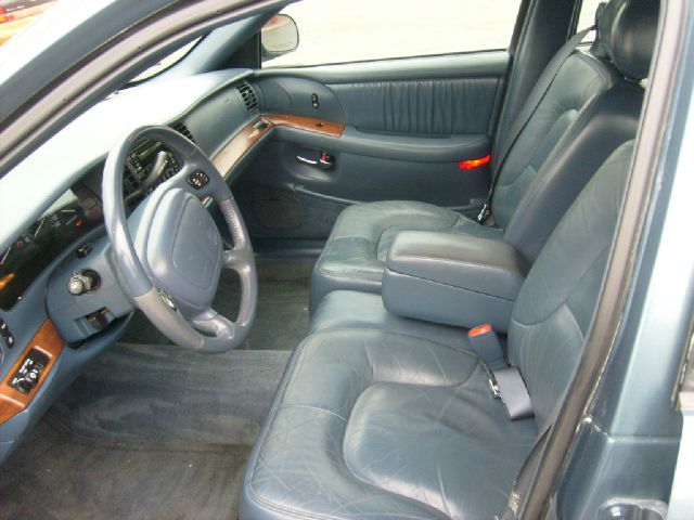 2000 Buick Park Avenue Base