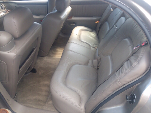 2000 Buick Park Avenue Base