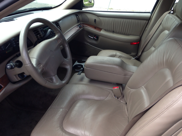 2001 Buick Park Avenue Base