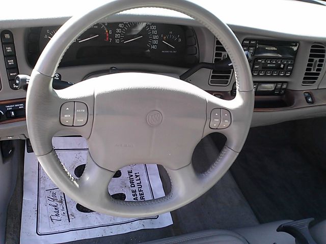 2001 Buick Park Avenue Base