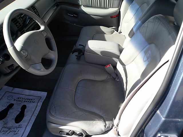 2001 Buick Park Avenue Base