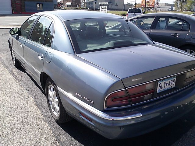 2001 Buick Park Avenue Base