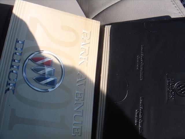 2001 Buick Park Avenue SE Sedan