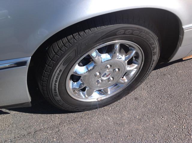 2001 Buick Park Avenue Supercharged 4WD