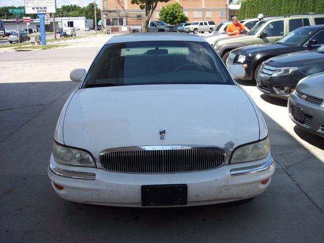 2001 Buick Park Avenue Base