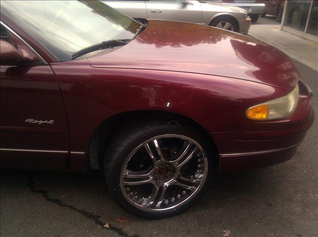 2000 Buick REGAL Unknown