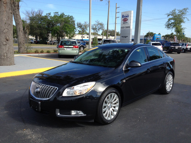 2011 Buick REGAL ZR5