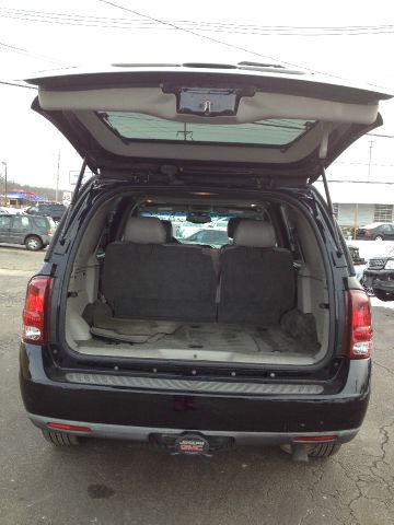 2004 Buick Rainier All The Whistlesbells