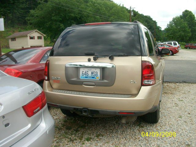 2004 Buick Rainier Unknown