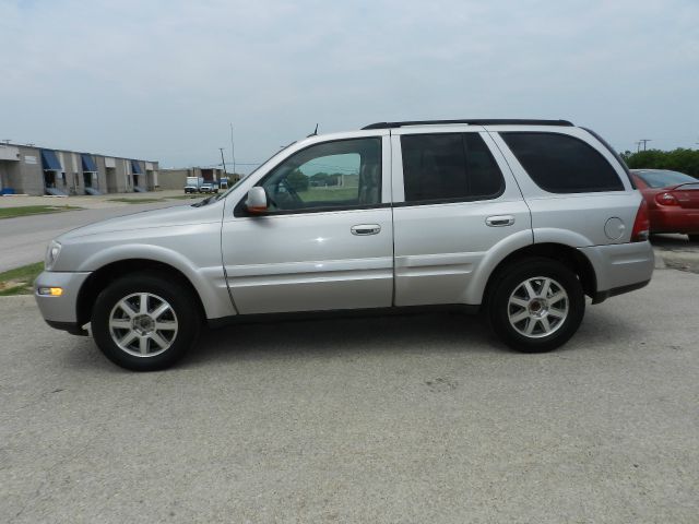 2004 Buick Rainier Clean Carfax - ONE Owner