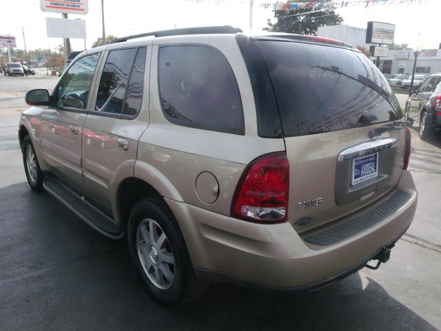 2004 Buick Rainier Clean Carfax - ONE Owner