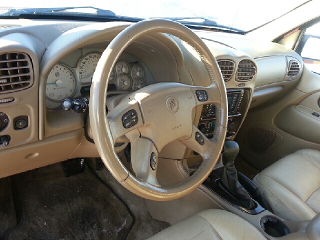 2004 Buick Rainier EX - DUAL Power Doors
