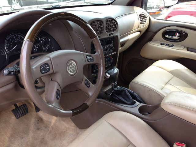 2005 Buick Rainier Convertible LX