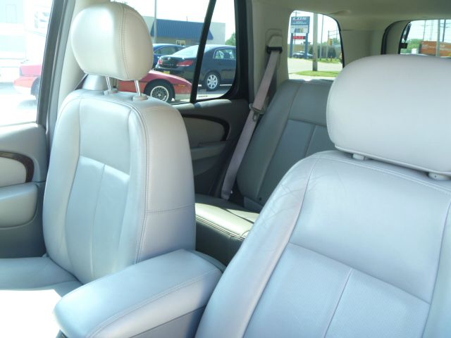 2005 Buick Rainier All The Whistlesbells