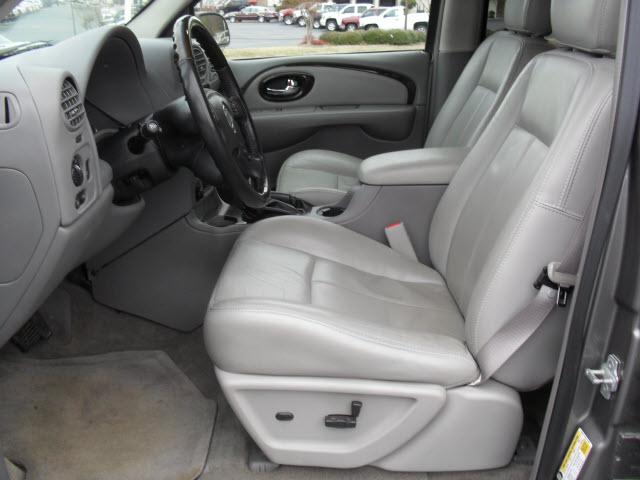 2006 Buick Rainier All The Whistlesbells