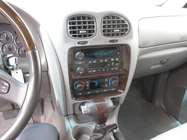 2007 Buick Rainier All The Whistlesbells