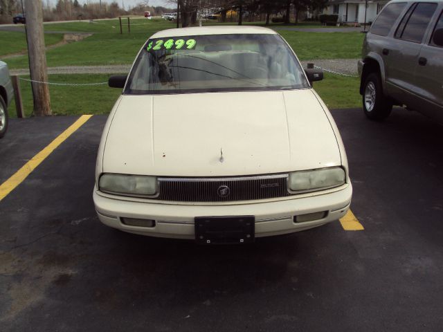 1991 Buick REGAL SLE 2WD Coupe