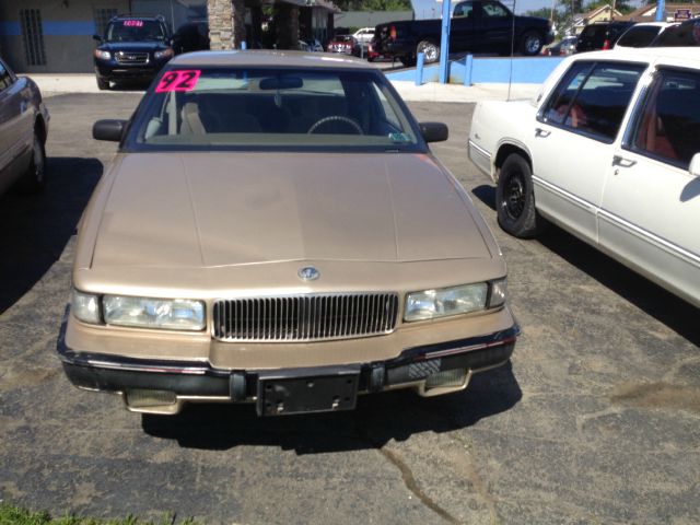 1992 Buick REGAL Base Sedan