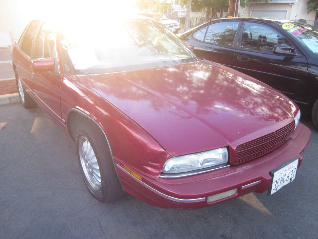 1993 Buick REGAL SLE 2WD Coupe