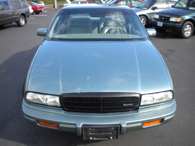 1994 Buick REGAL SLE 2WD Coupe