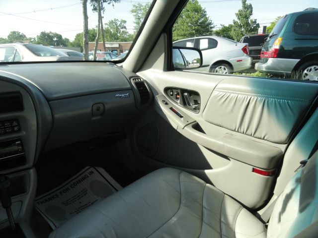 1995 Buick REGAL SLE 2WD Coupe