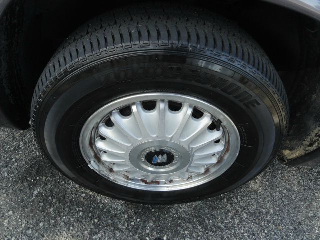 1995 Buick REGAL SLE 2WD Coupe