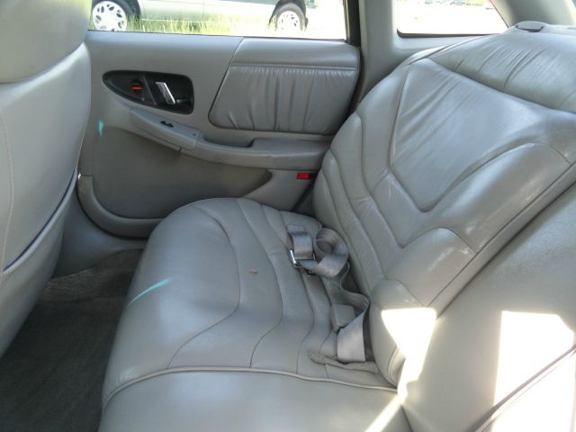 1995 Buick REGAL SLE 2WD Coupe