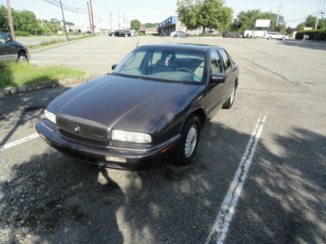 1995 Buick REGAL SLE 2WD Coupe