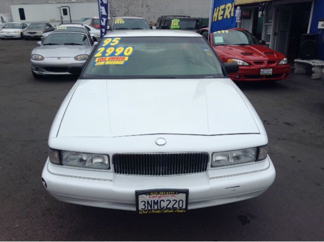 1995 Buick REGAL Base Sedan