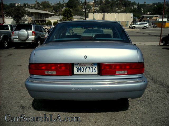 1995 Buick REGAL SLE 2WD Coupe