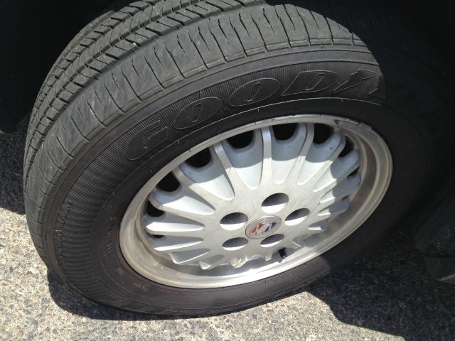 1995 Buick REGAL Panther