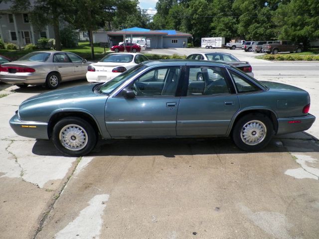 1996 Buick REGAL SLE 2WD Coupe