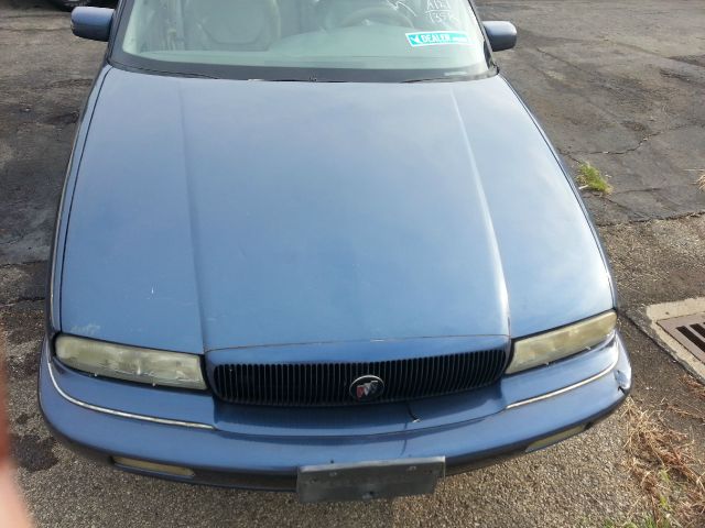 1996 Buick REGAL SLE 2WD Coupe