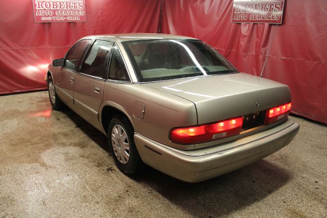1996 Buick REGAL SLE 2WD Coupe