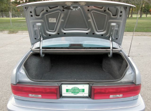 1996 Buick REGAL SLE 2WD Coupe