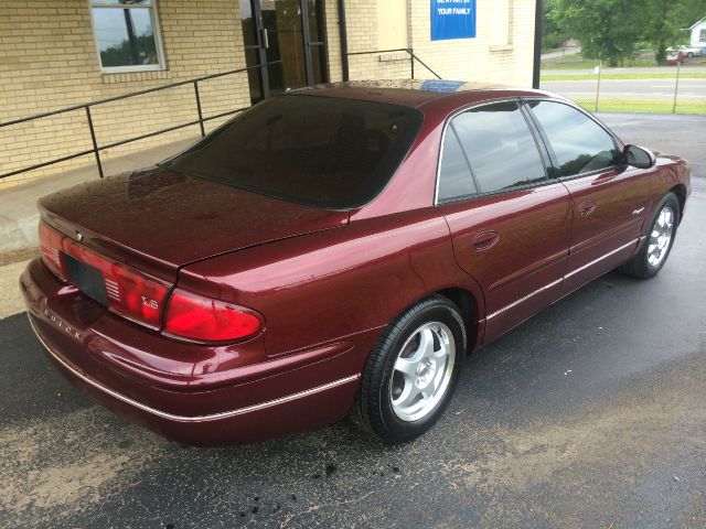 1999 Buick REGAL Blk Ext With Silver Trin