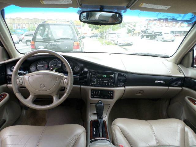2000 Buick REGAL Touring W/nav.sys