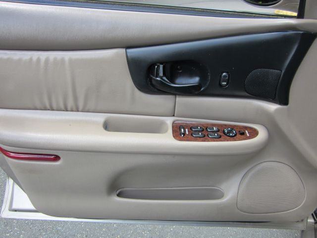 2003 Buick REGAL Touring W/nav.sys