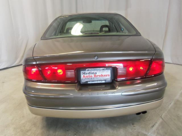 2004 Buick REGAL 4dr 112