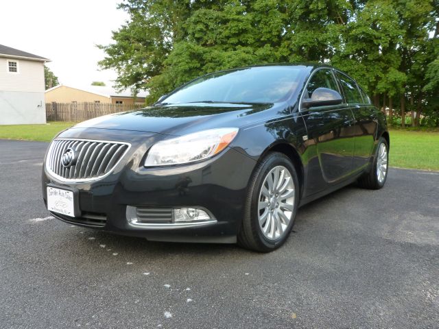 2011 Buick REGAL Diesel 2WD Eddie Bauer