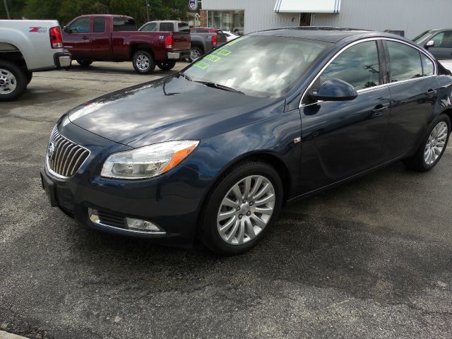 2011 Buick REGAL Diesel 2WD Eddie Bauer