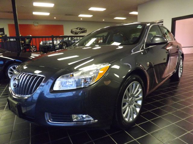 2011 Buick REGAL 2009 Kia 5 SX