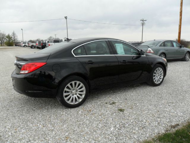 2012 Buick REGAL Base