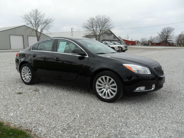 2012 Buick REGAL Base