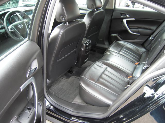2012 Buick REGAL Unknown