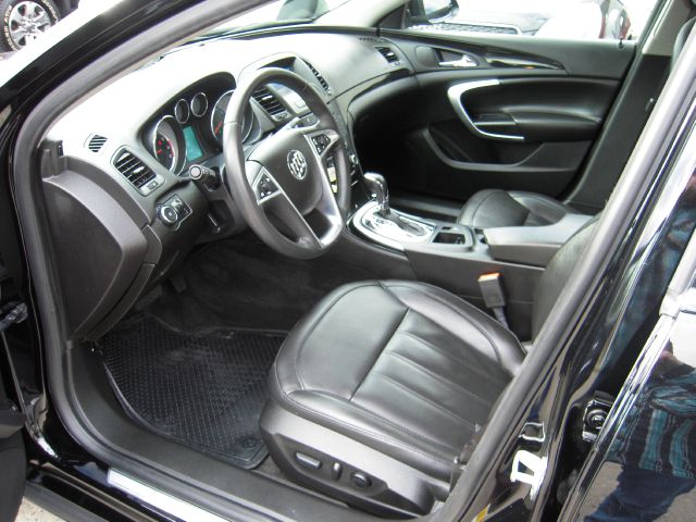 2012 Buick REGAL Unknown