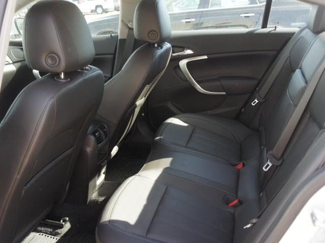 2012 Buick REGAL Premier 4WD V6