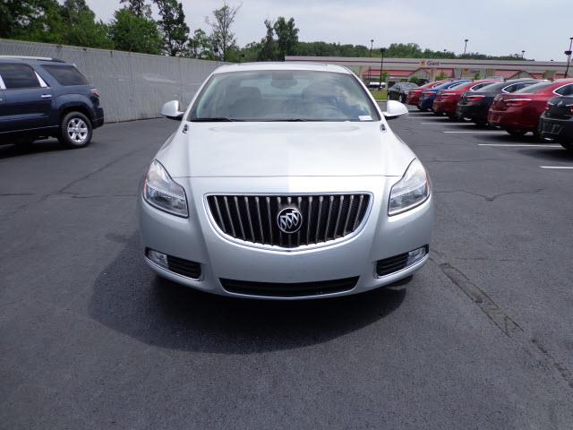 2013 Buick REGAL Premium