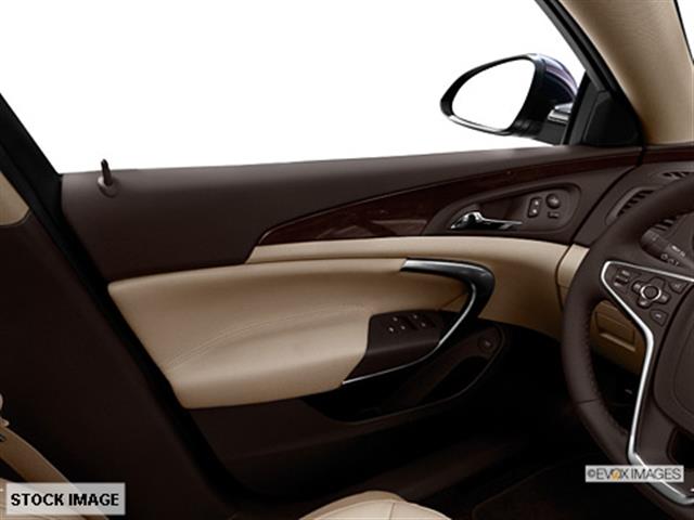 2014 Buick REGAL Unknown